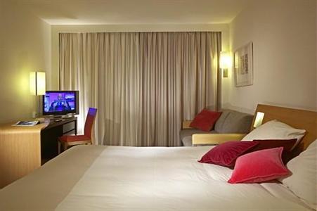 фото отеля Novotel Beaune