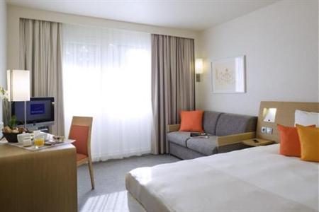 фото отеля Novotel Beaune