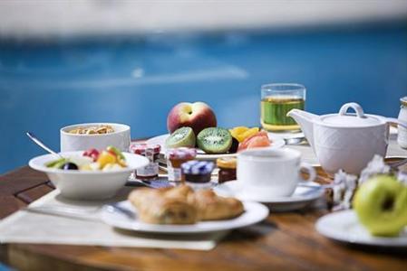 фото отеля Novotel Beaune