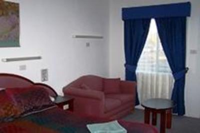 фото отеля Ben Chifley Motor Inn