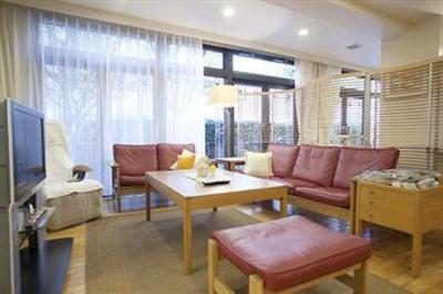 фото отеля Shin-Osaka Station Hotel