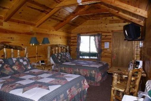фото отеля Bryce Country Cabins