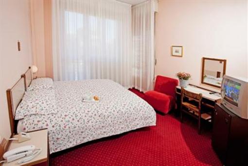 фото отеля Hotel Suisse Salsomaggiore Terme