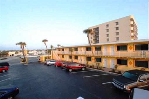 фото отеля OceanFront Inn and Suites
