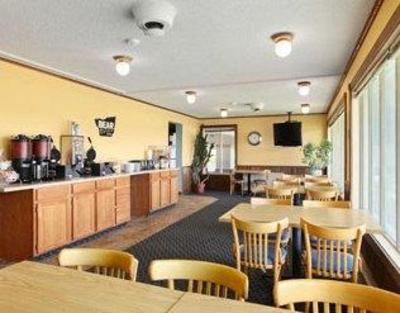 фото отеля Travelodge Grand Forks