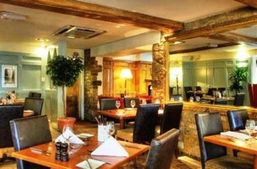 фото отеля Deddington Arms Hotel