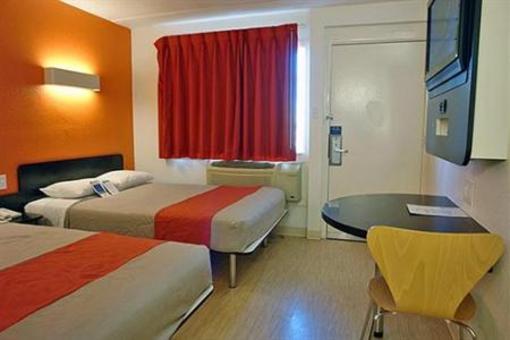 фото отеля Motel 6 South Padre Island