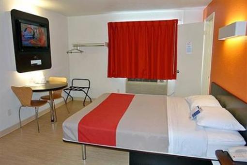 фото отеля Motel 6 South Padre Island