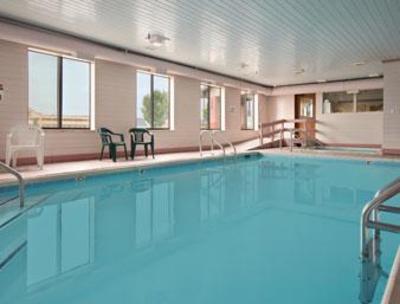 фото отеля Ramada Inn Crawfordsville