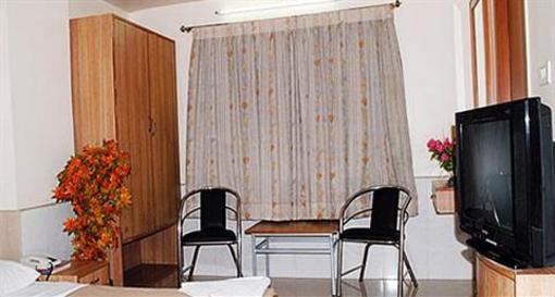 фото отеля Srinidhi Residency Hotel Bangalore