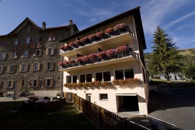 фото отеля Bellaval Hotel Scuol