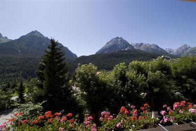 фото отеля Bellaval Hotel Scuol