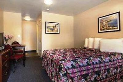 фото отеля Savannah Suites