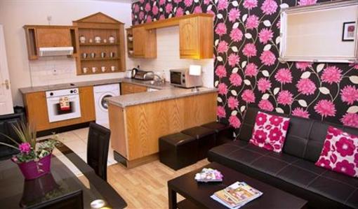 фото отеля Arch House Apartments