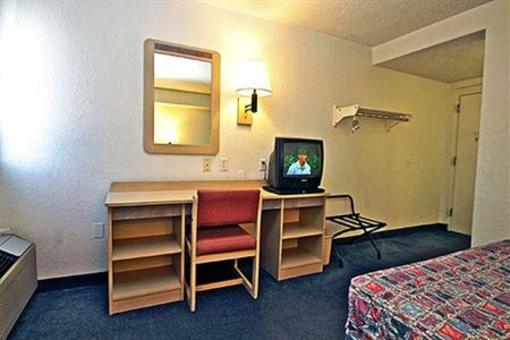 фото отеля Motel 6 Council Bluffs