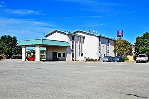 фото отеля Motel 6 Council Bluffs