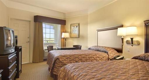 фото отеля Baymont Inn & Suites Galveston