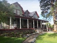 Cranbrook Premiere Residence B&B