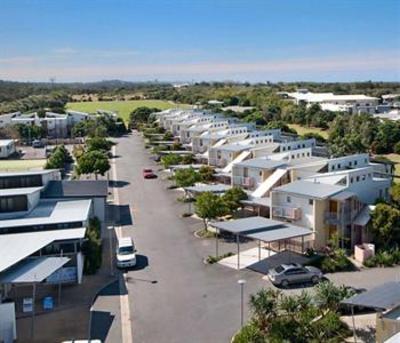 фото отеля Mainwaring Apartments Casuarina Beach Kingscliff