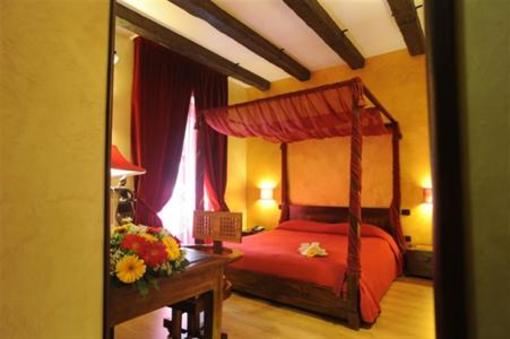 фото отеля Bed and Breakfast Muro Torto Cairoli