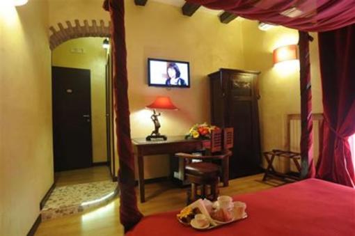 фото отеля Bed and Breakfast Muro Torto Cairoli