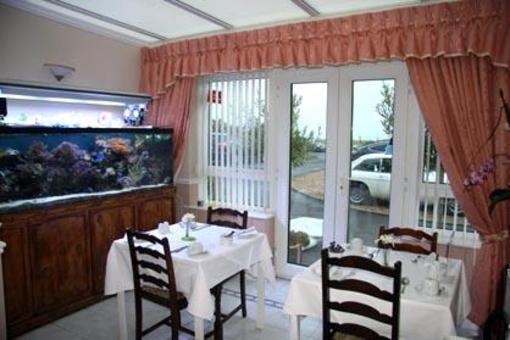 фото отеля Watersedge Guest House
