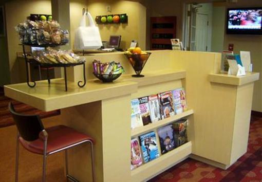 фото отеля TownePlace Suites Sterling Dulles North