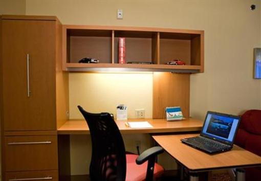 фото отеля TownePlace Suites Sterling Dulles North