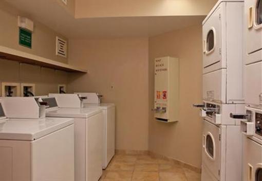 фото отеля TownePlace Suites Sterling Dulles North
