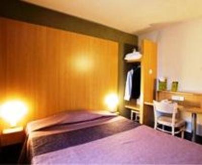 фото отеля B&B Hotel Frankfurt Hahn Airport