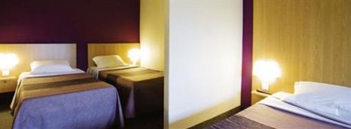 фото отеля B&B Hotel Frankfurt Hahn Airport