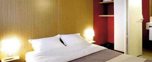 фото отеля B&B Hotel Frankfurt Hahn Airport