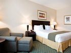 фото отеля Holiday Inn Express Hotel & Suites Medford Central Point