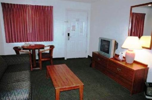 фото отеля Country Hearth Inn & Suites St. George