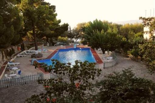 фото отеля Hotel Molyvos I