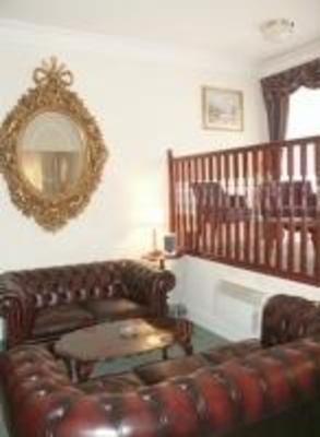 фото отеля Roselawn Hotel Burghfield