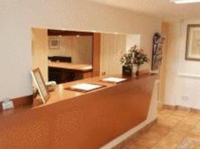 фото отеля Roselawn Hotel Burghfield