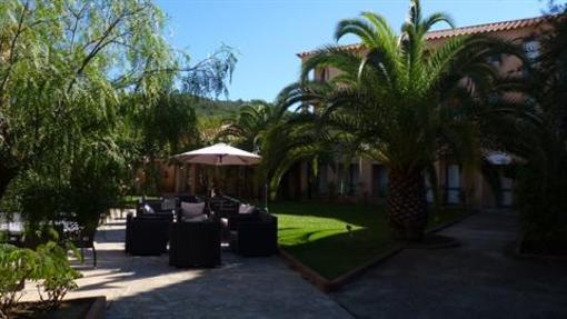 фото отеля Residence Les Pavillons Du Golfe Sainte-Lucie-De-Porto-Vecchio