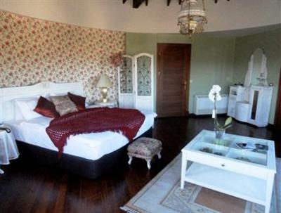 фото отеля Konvoy Hotel & The Country Club