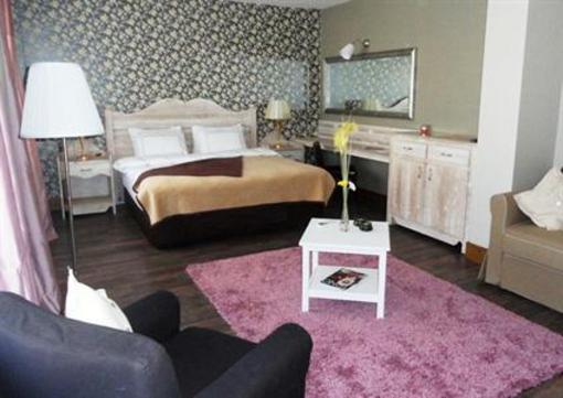 фото отеля Konvoy Hotel & The Country Club