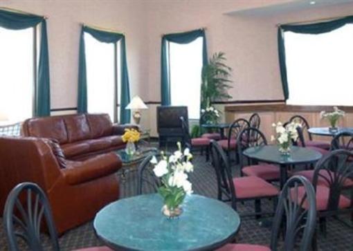 фото отеля Econo Lodge Inn & Suites Gulfport