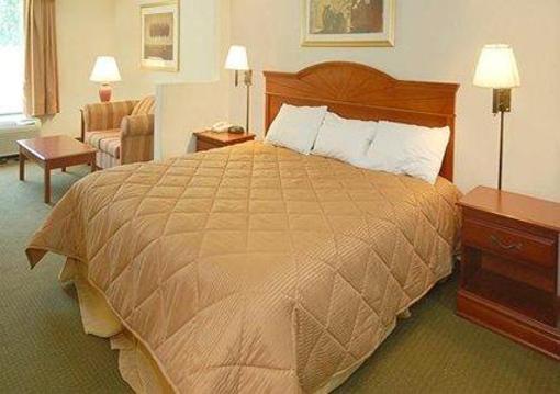 фото отеля Econo Lodge Inn & Suites Gulfport