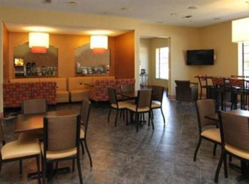 фото отеля Comfort Inn & Suites Burnet