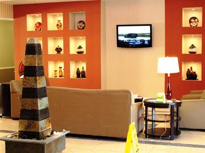 фото отеля La Quinta Inn & Suites Bowling Green