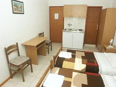 фото отеля Apartments Frane