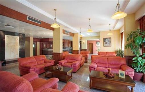 фото отеля Kapetanios Hotel Limassol
