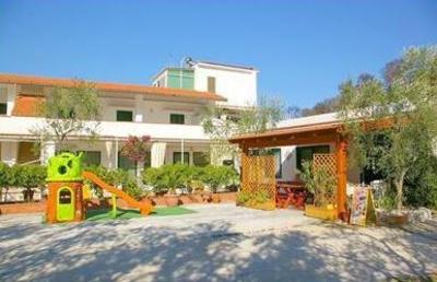 фото отеля Hotel Residence Villa Ascoli Vieste
