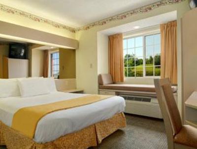 фото отеля Microtel Inn & Suites Atlanta Stockbridge