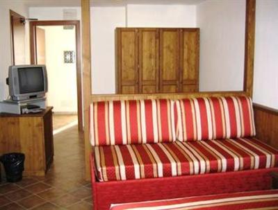 фото отеля Hotel Residence Chateau Saint-Pierre (Aosta)