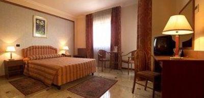 фото отеля Palace 2000 Hotel Pomezia